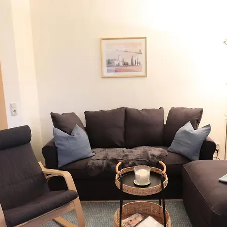 Apartment Waldstr 32 - 50-03 Kuehlungsborn